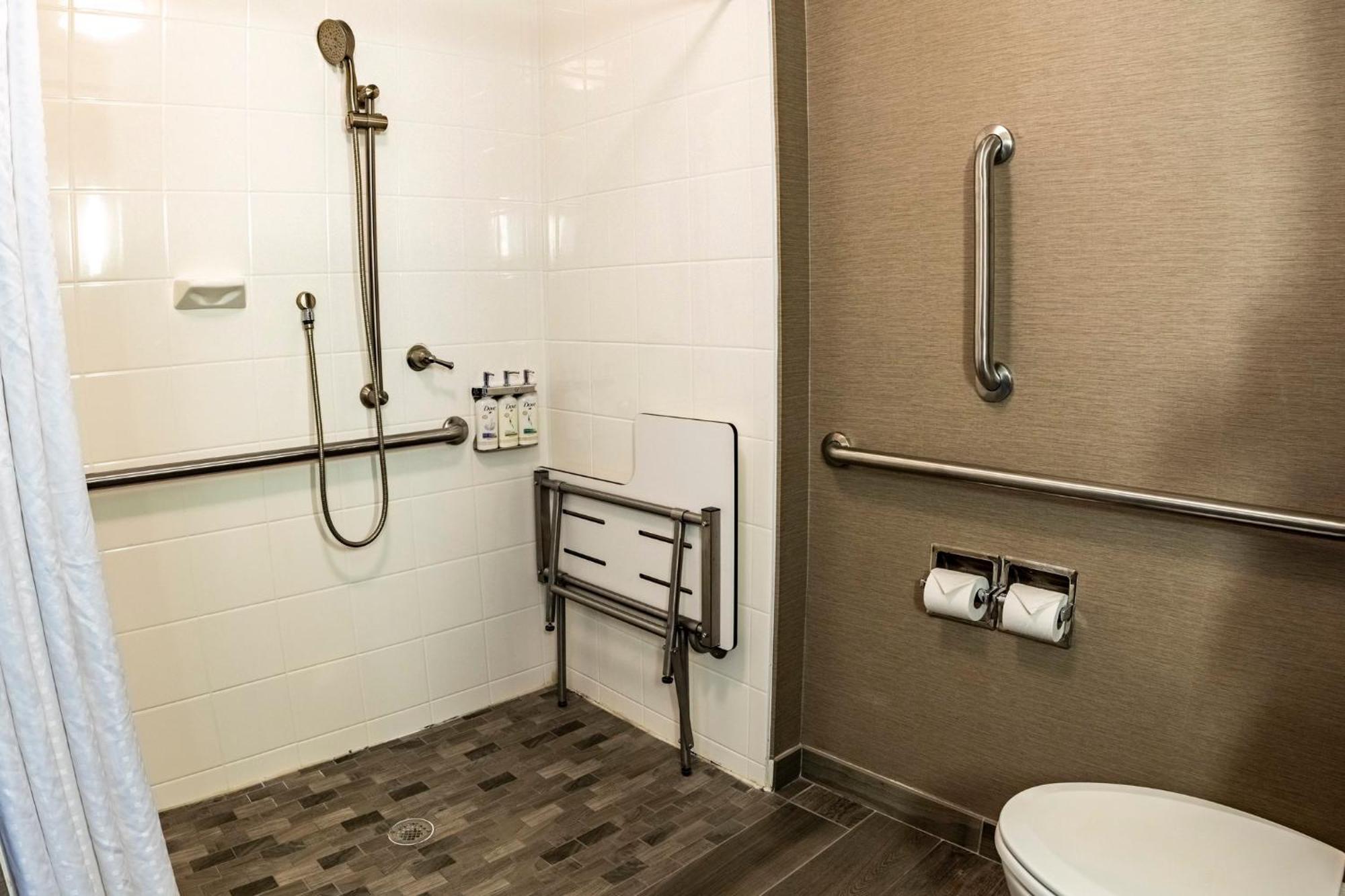 Riverfront By Ihg Hotel 3*