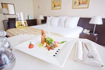 Riverfront By Ihg